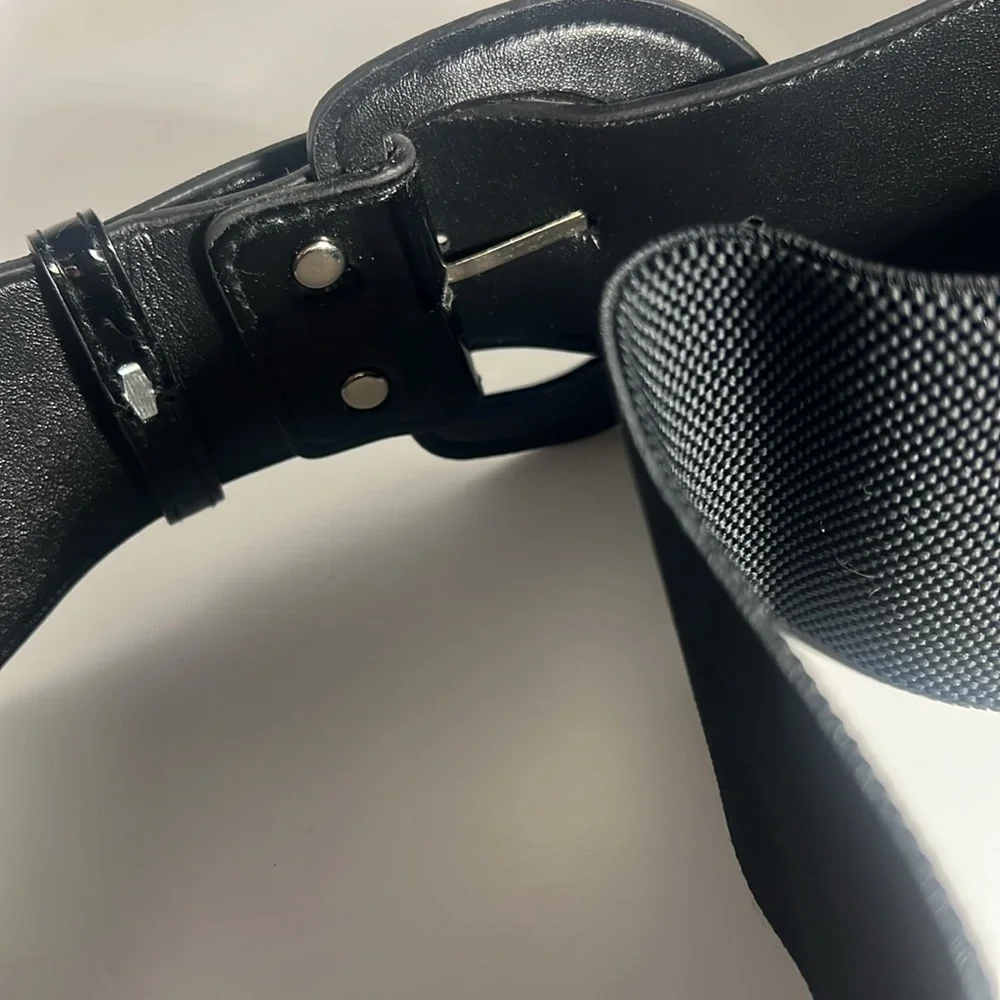 Unbranded black elastic belt XL